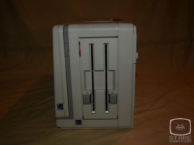 Sharp PC 7000